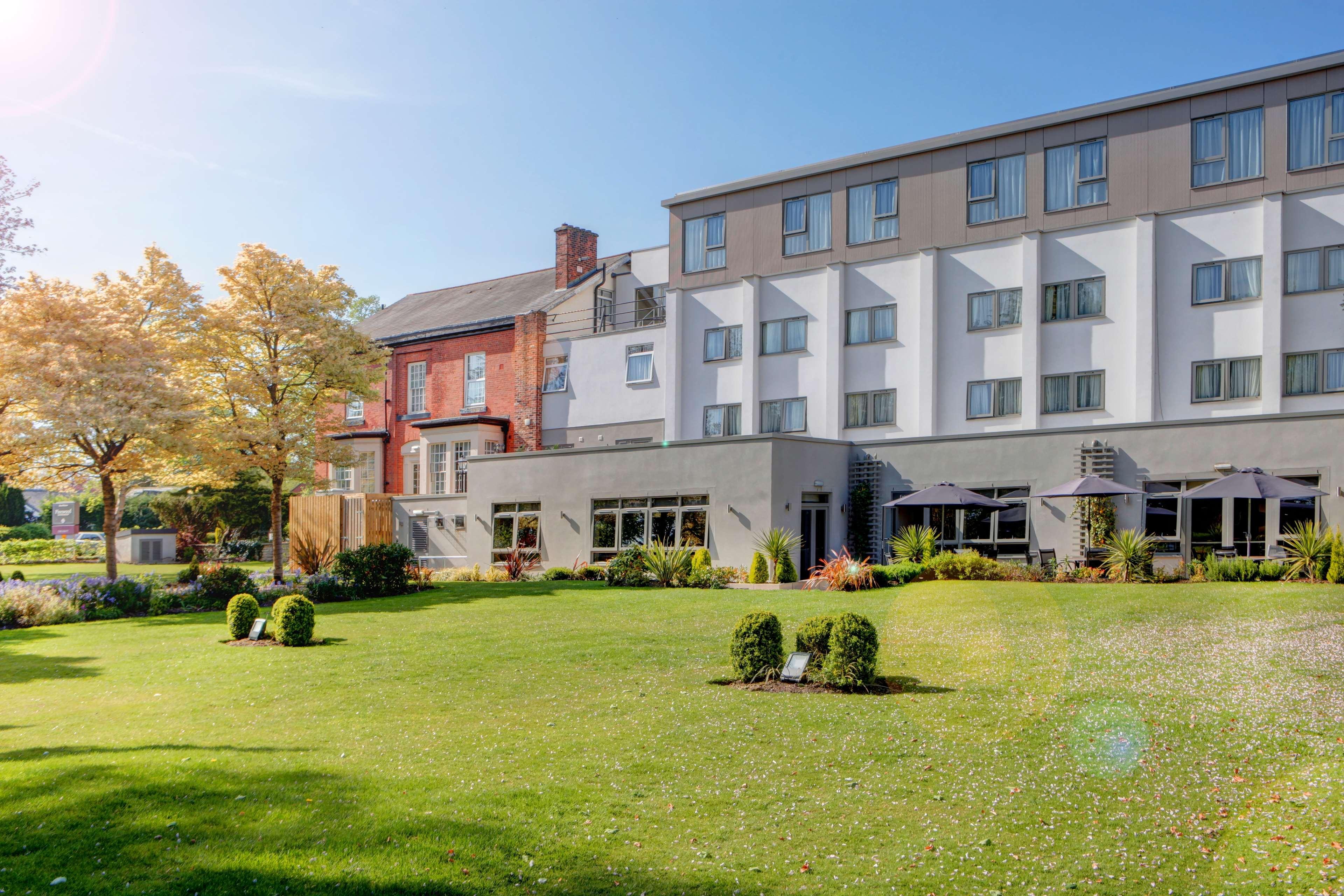 Best Western Plus Pinewood Manchester Airport-Wilmslow Hotel Exteriér fotografie