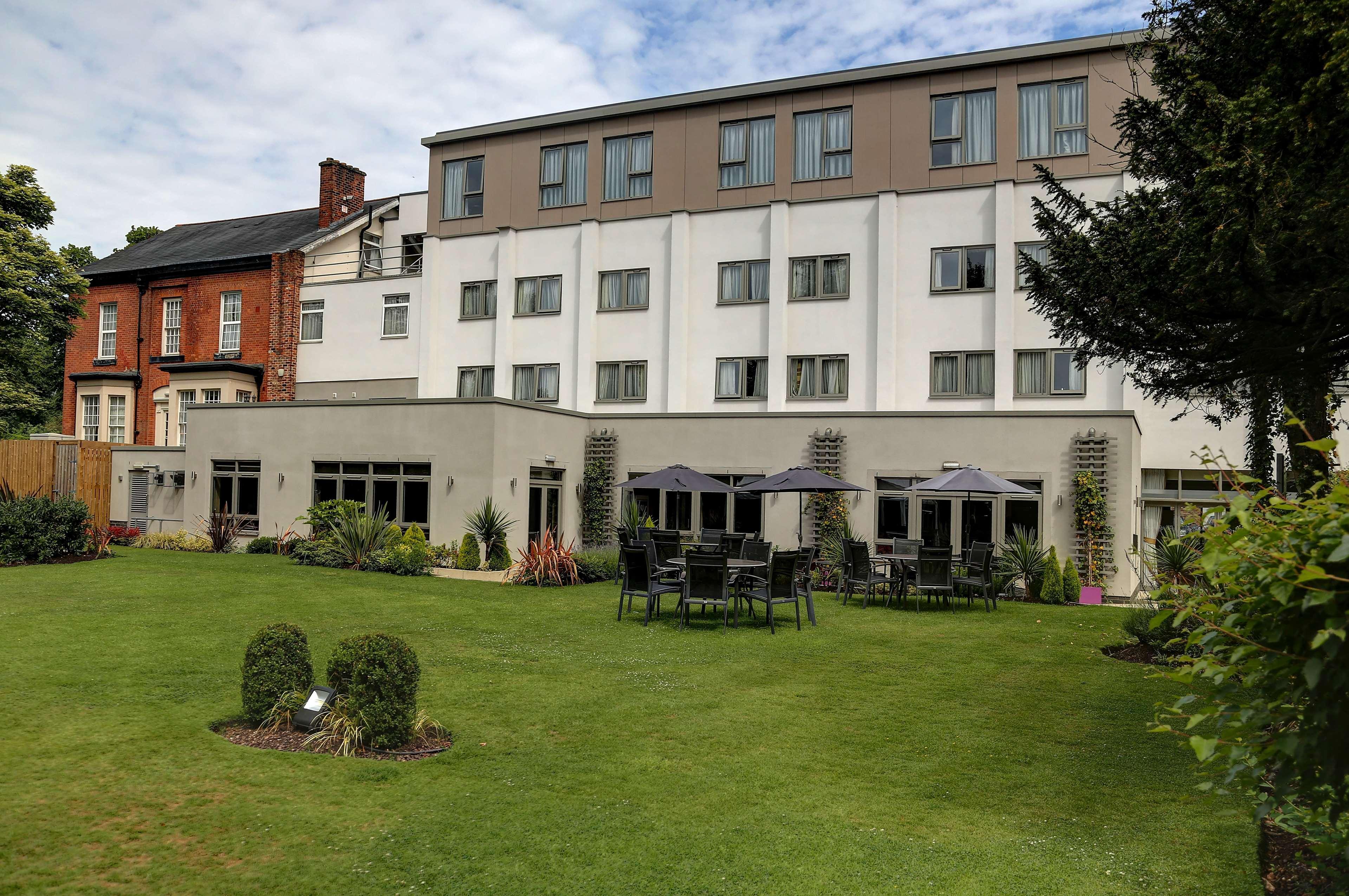 Best Western Plus Pinewood Manchester Airport-Wilmslow Hotel Exteriér fotografie
