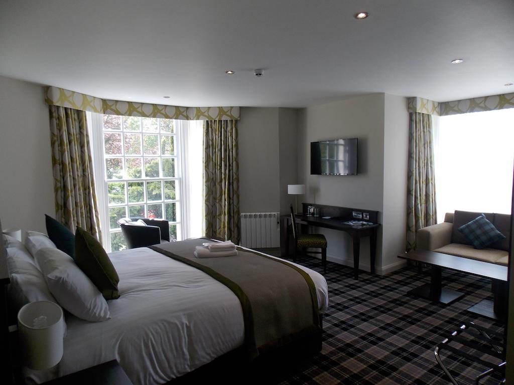 Best Western Plus Pinewood Manchester Airport-Wilmslow Hotel Exteriér fotografie