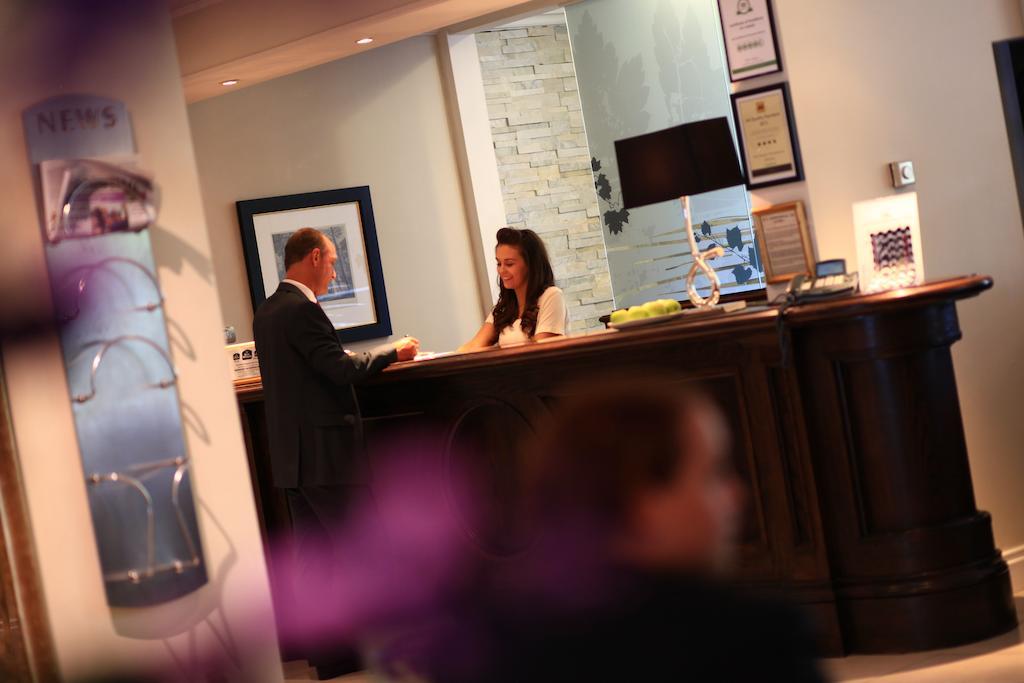 Best Western Plus Pinewood Manchester Airport-Wilmslow Hotel Exteriér fotografie